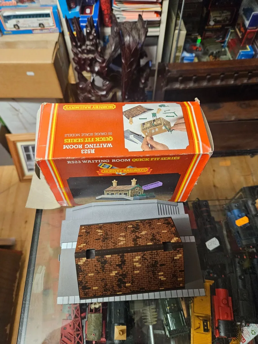 Hornby OO Gauge Station Building - Image 2