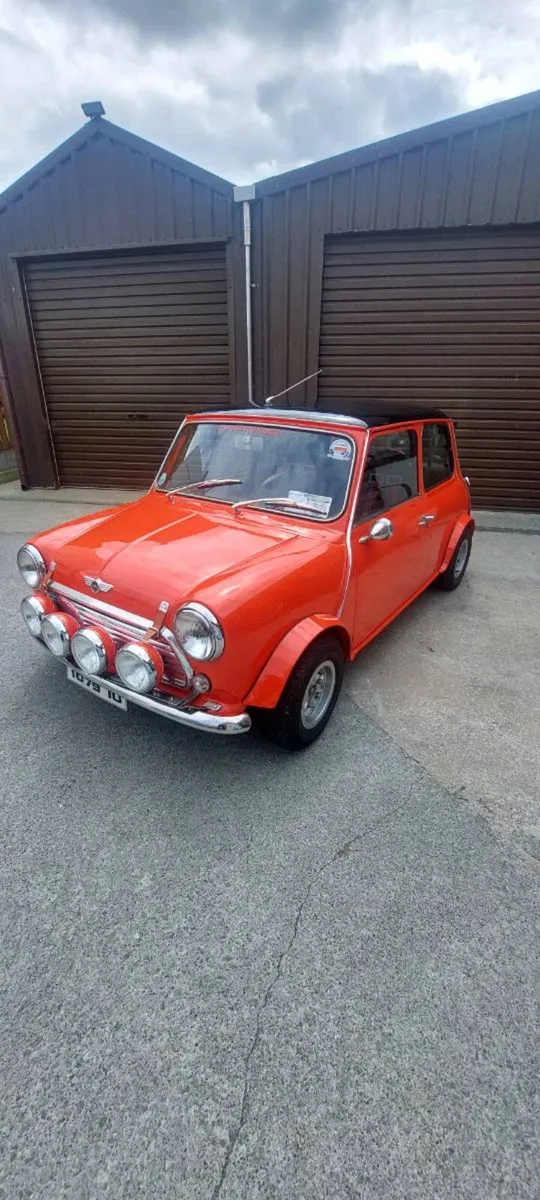 Classic Austin Mini - Image 2