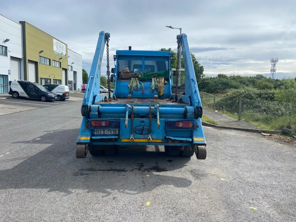 Truck for sale - Image 2