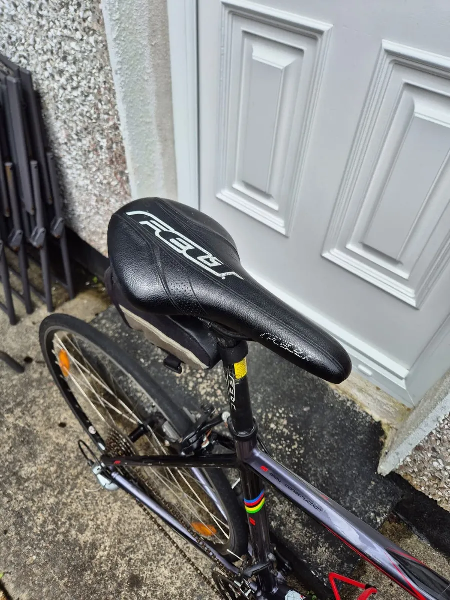Felt Z100 Road Bike – Original Owner – Low Mileage - Image 3