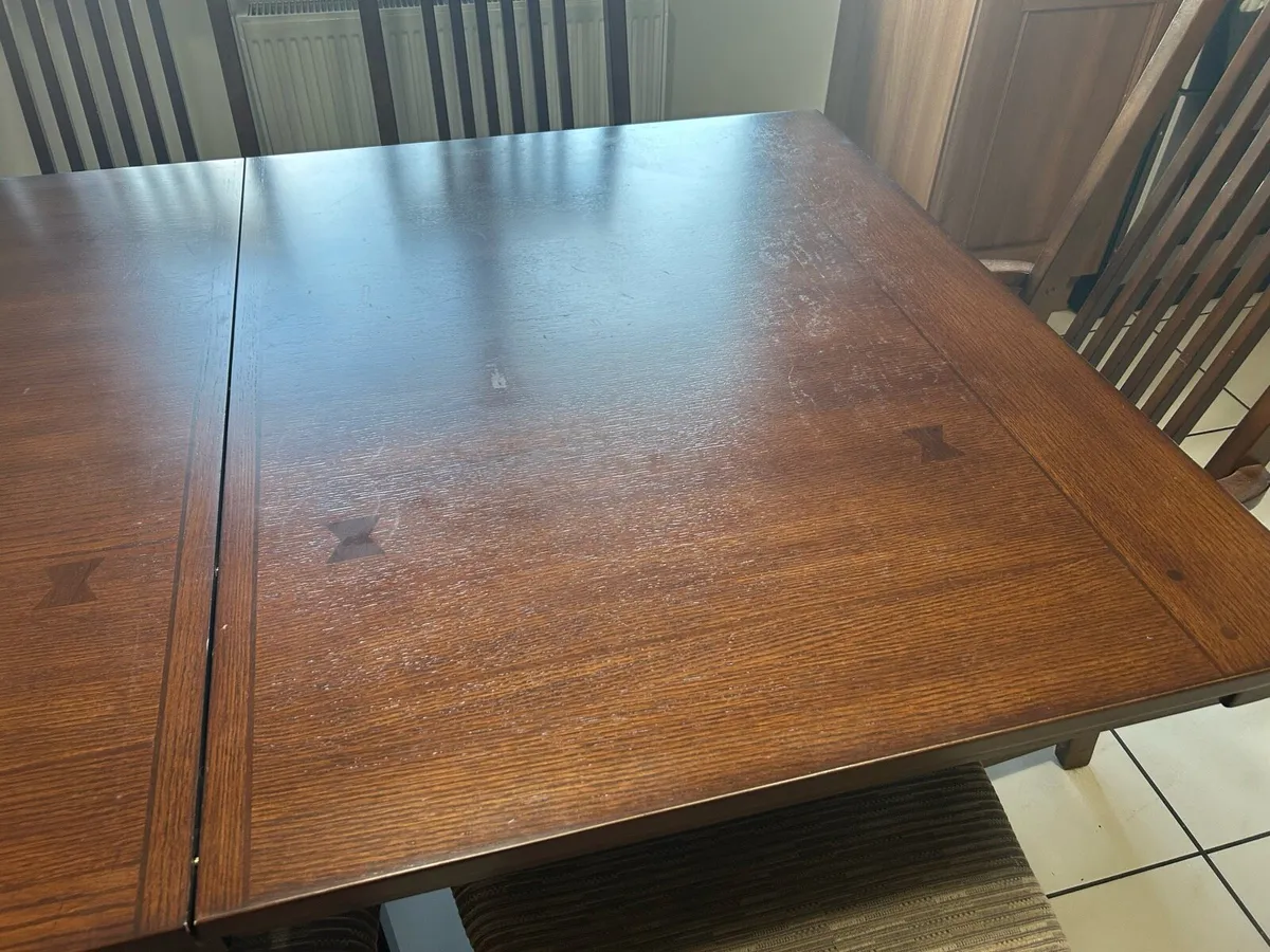 Table and 8 Chairs - Image 4