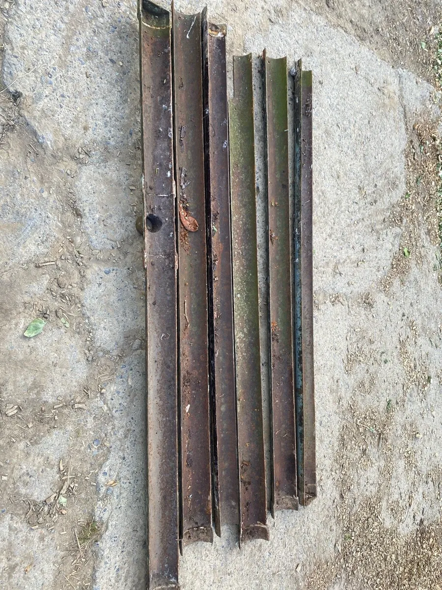 Cast iron gutters - Image 1