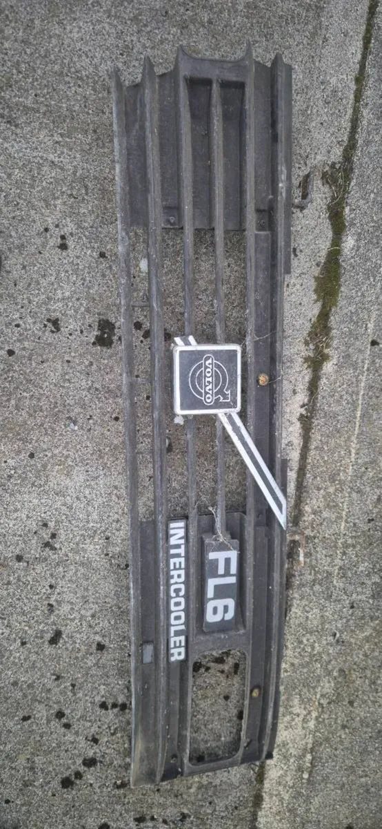 Volvo fl6 intercooler grill - Image 1