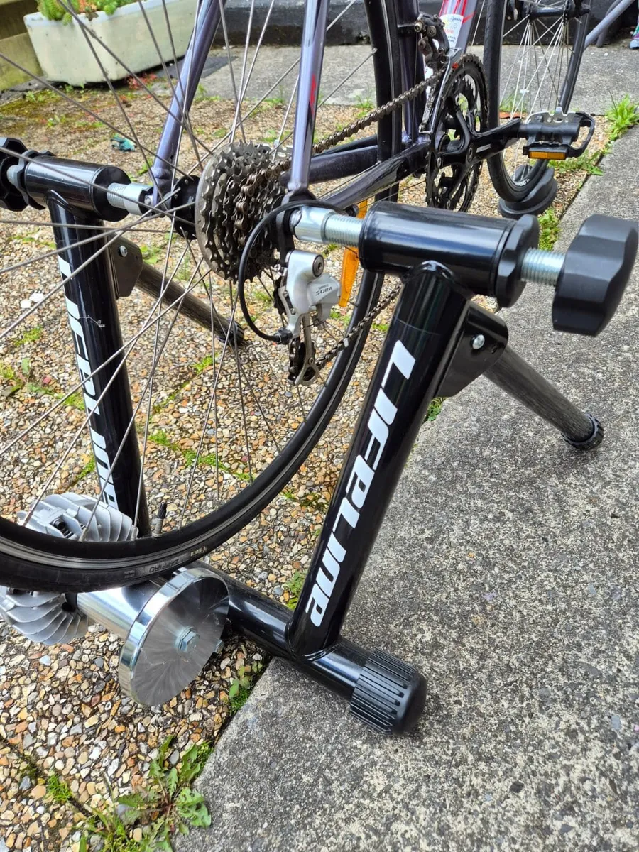 LifeLine Fluid Turbo Trainer – As New - Image 2