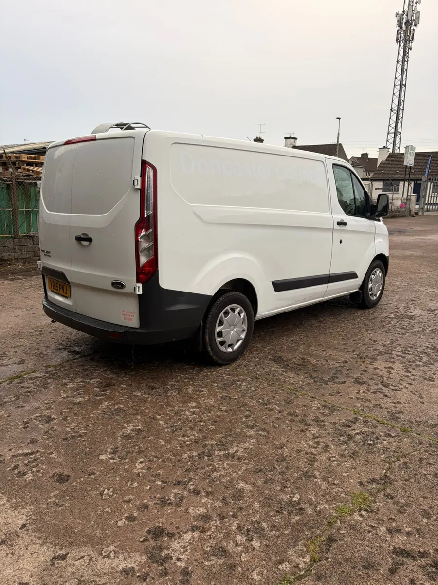 2015 Ford Transit Custom *ONLY 16K Miles* - Image 4