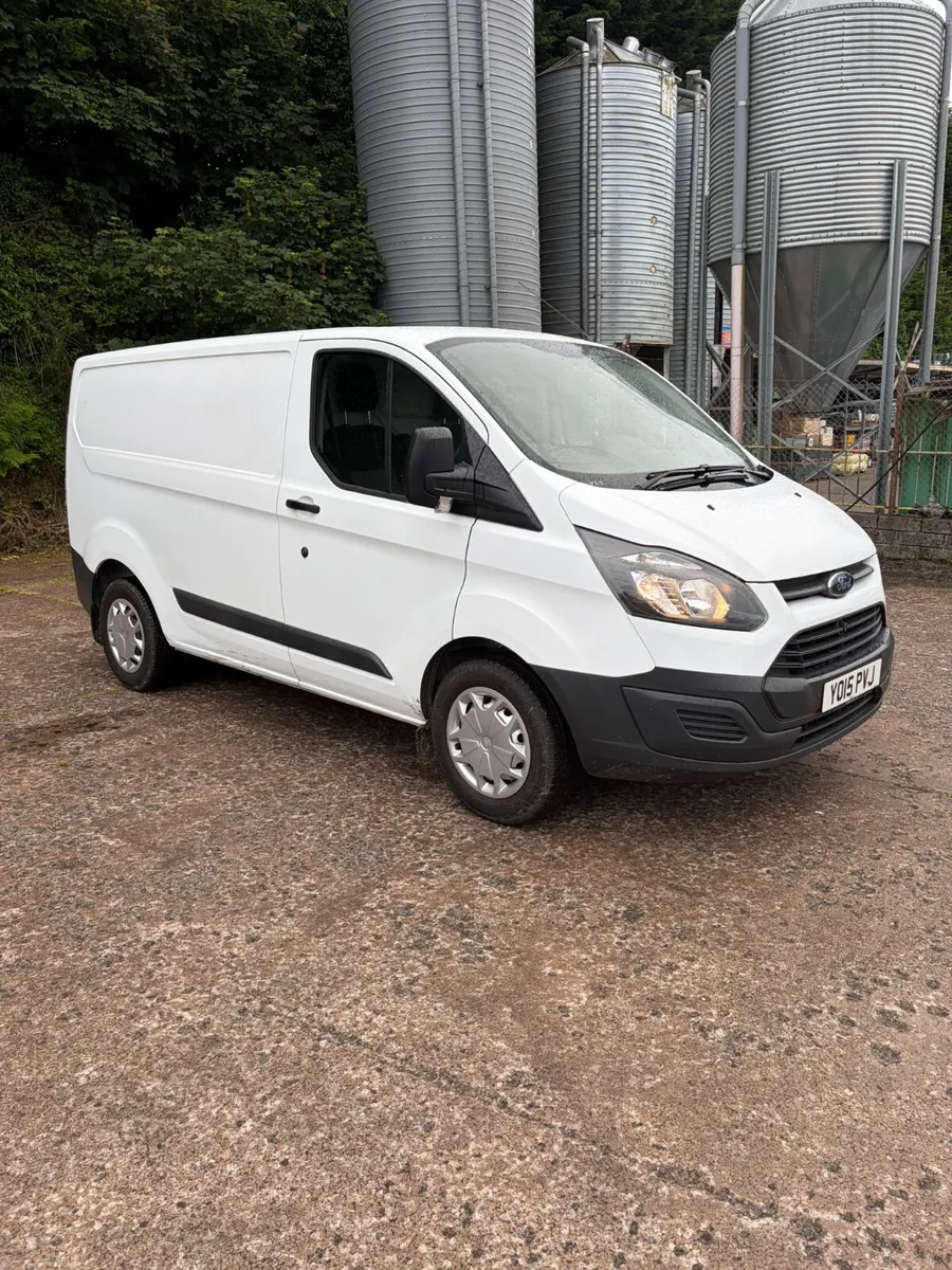 2015 Ford Transit Custom *ONLY 16K Miles* - Image 2