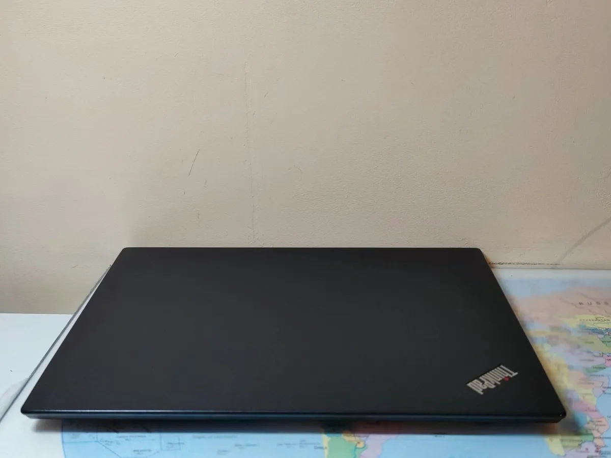 Lenovo ThinkPad T480s i7 8th gen 16/256GB Laptop - Image 2