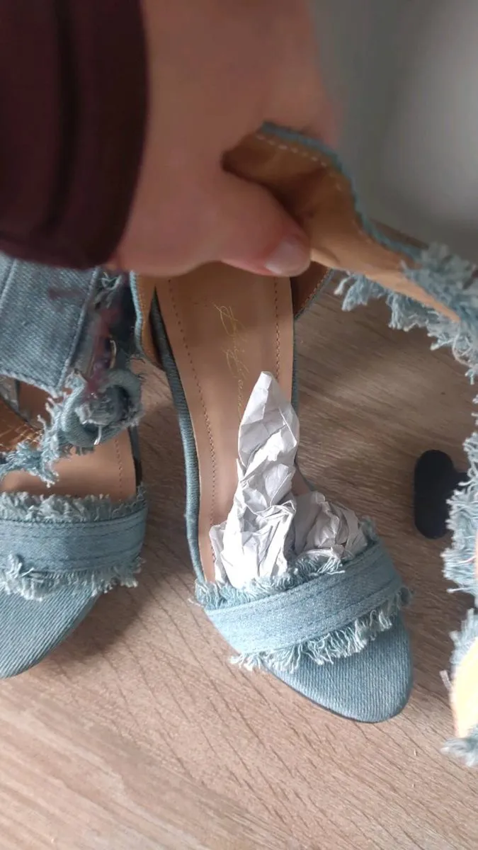 Jeans look heels size 35 - Image 3