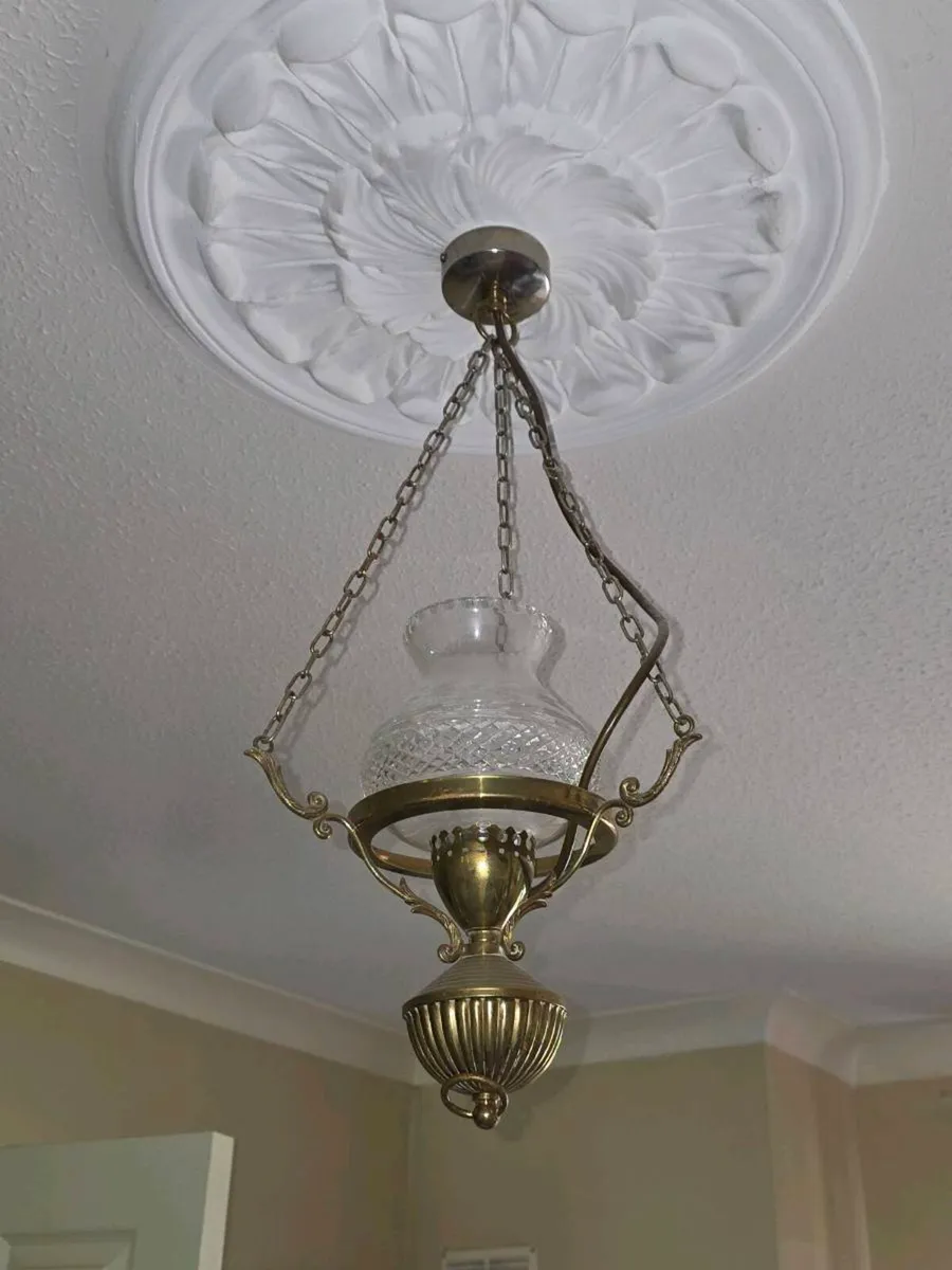 VICTORIAN, REAL BRASS & CRYSTAL , Light & Bulb ! - Image 2