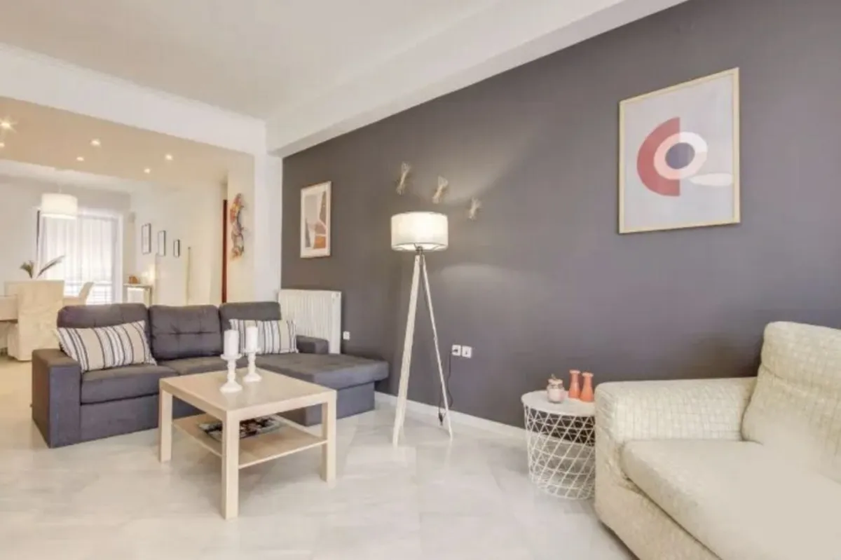 Property - Image 1