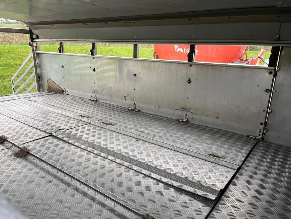 Ifor Williams 12x5’10 Sheep Decks - Image 3