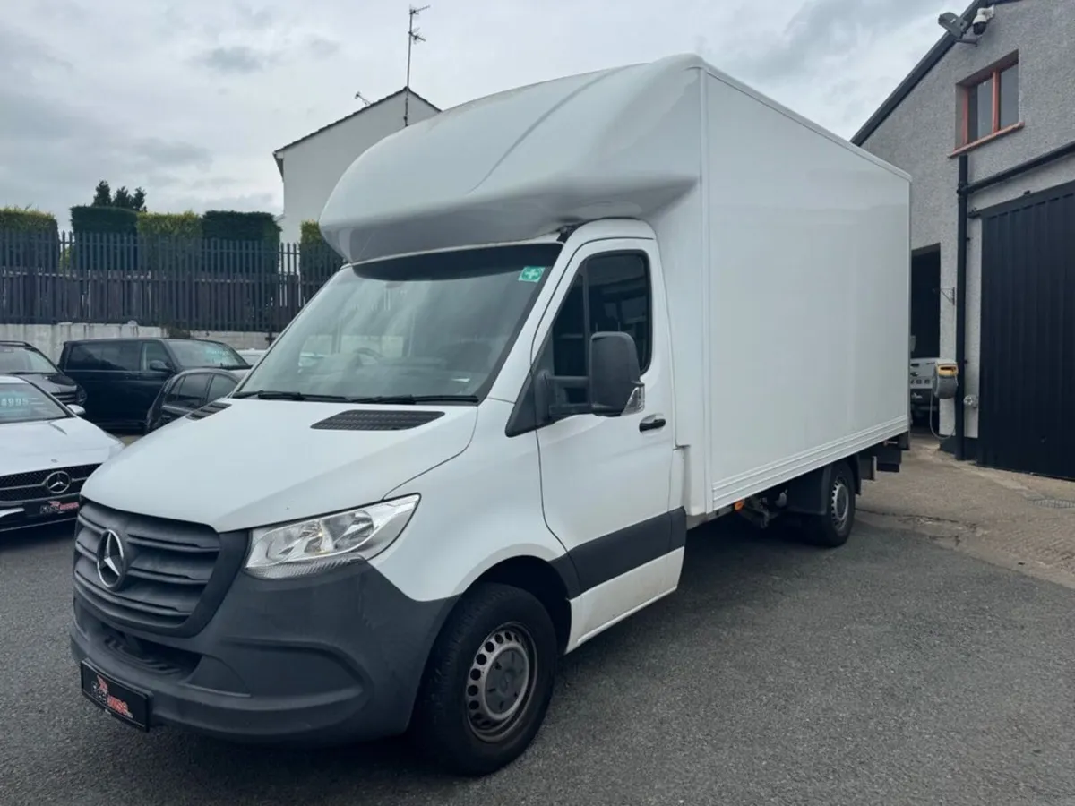 2.1 314 CDI Chassis Cab 2dr Diesel G-Tronic FWD L2 - Image 3
