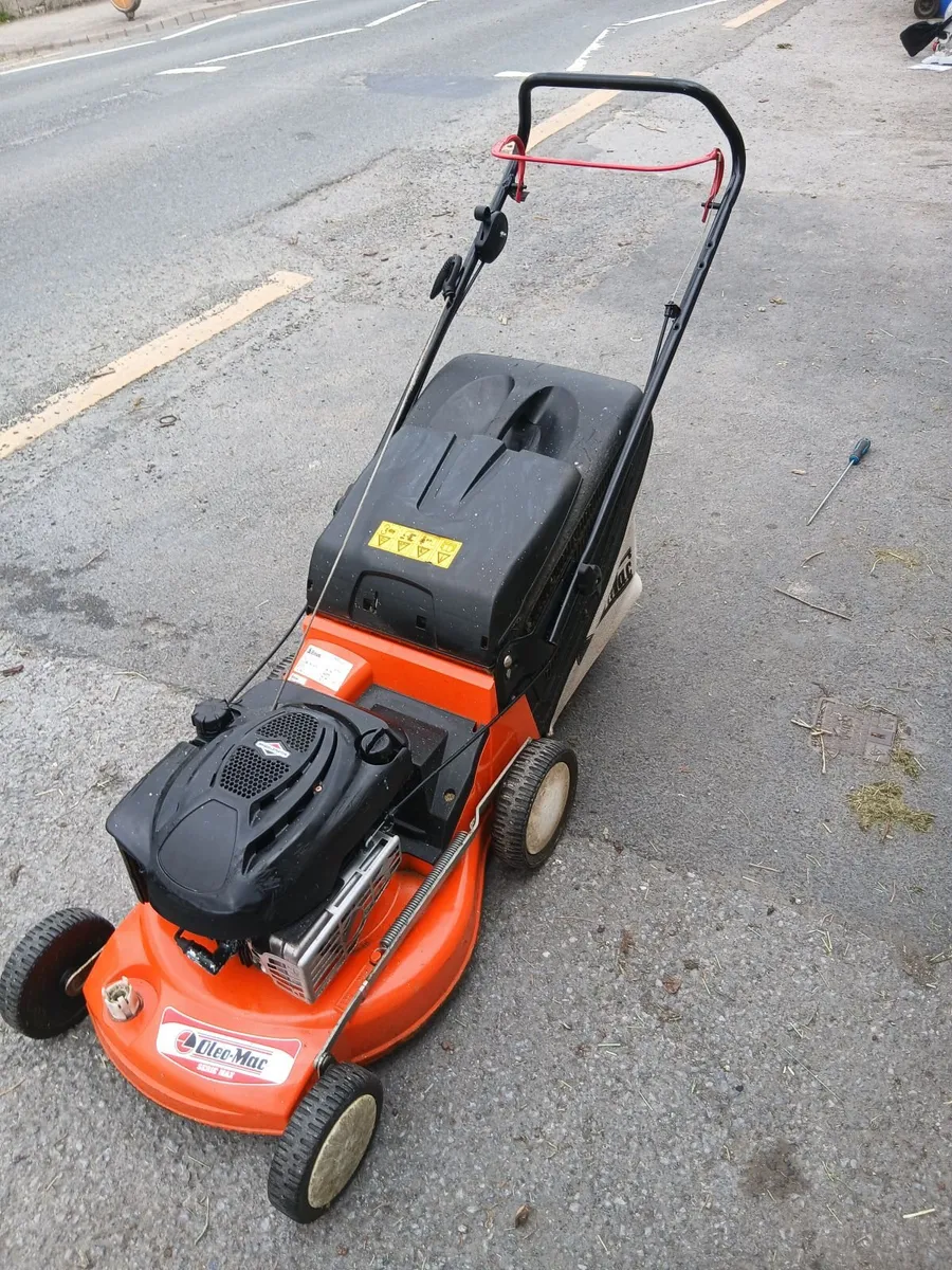 Oleo mac push lawnmower working 💯 - Image 4