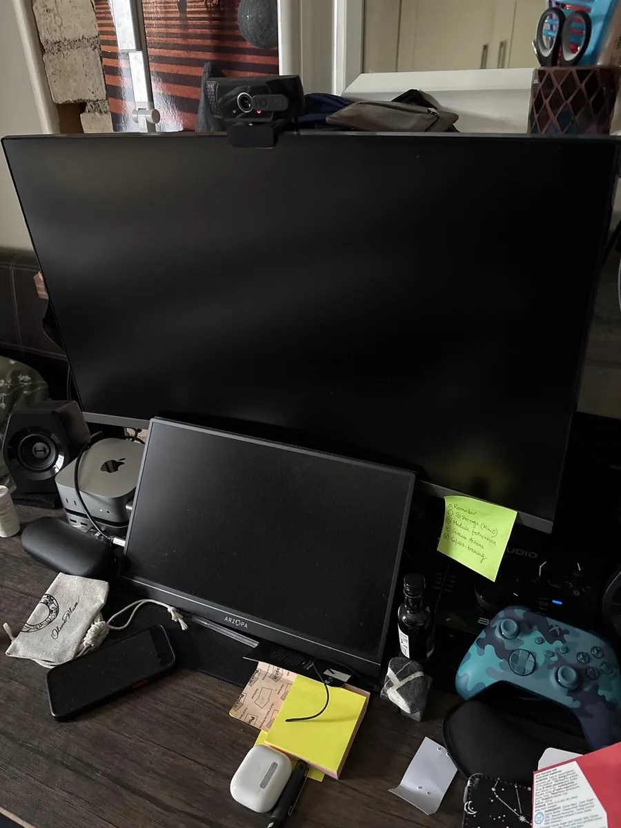 Samsung C27R500FHR monitor - Image 3