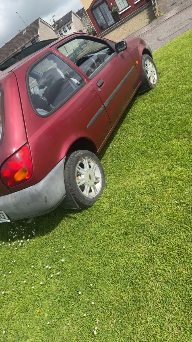 97 ford fiesta - Image 4
