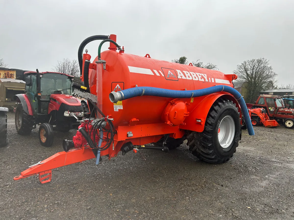 New Abbey Premium Plus 2250 Slurry Tank - Image 2