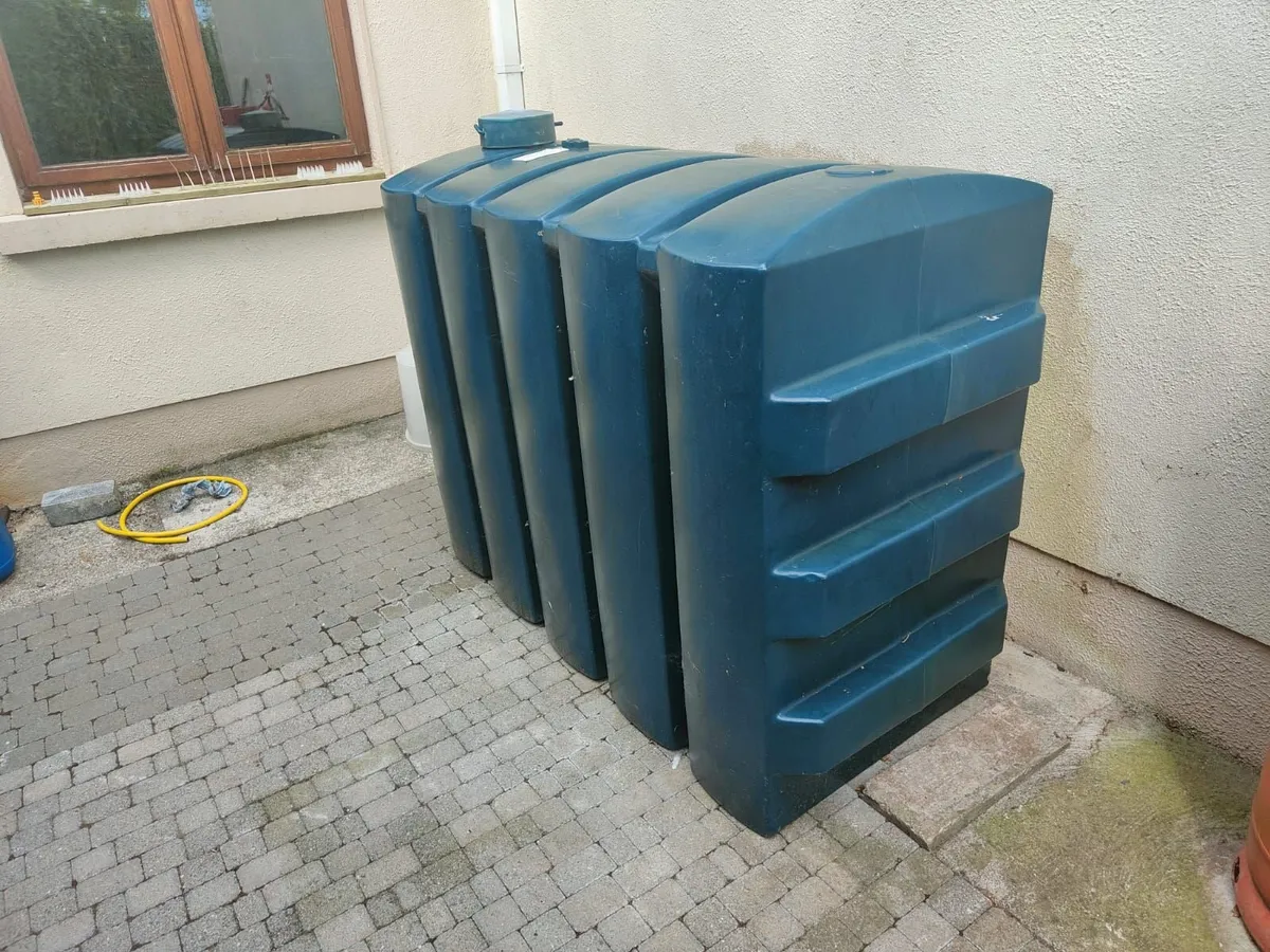 900L Titan Oil Tank - Image 1