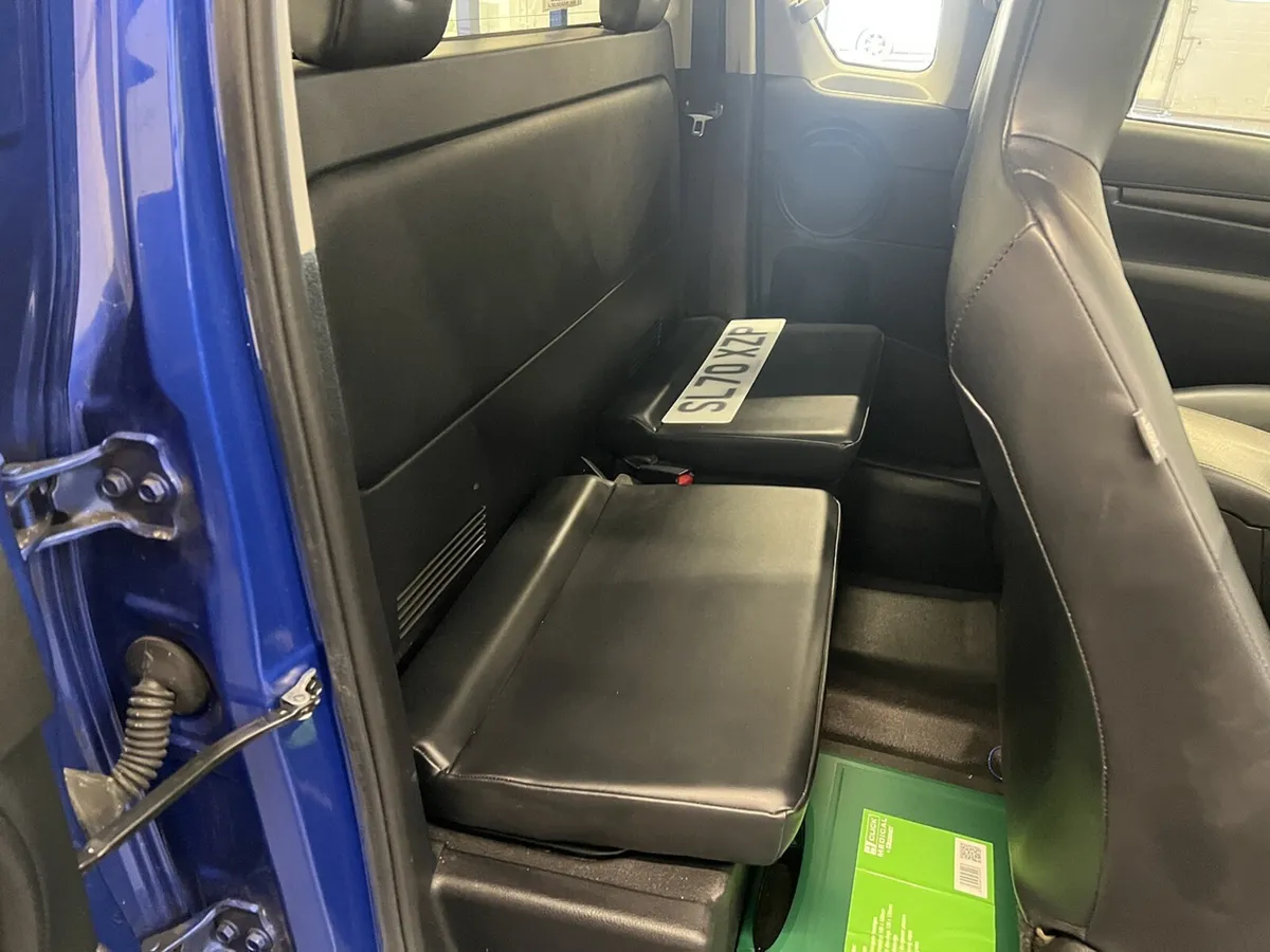 2020 Toyota Hilux PickUp Van - €780/pm - Image 4