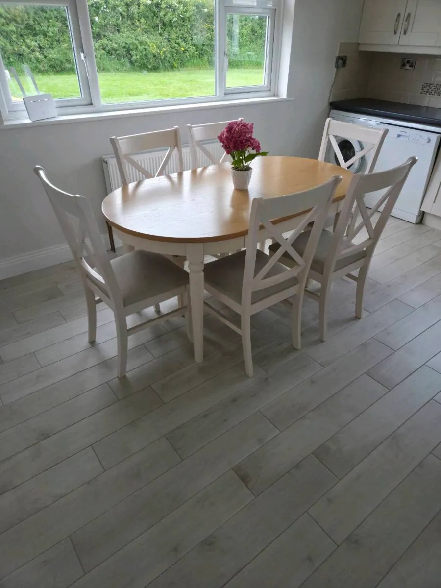 Kitchen Table & 6 Chairs - Image 3