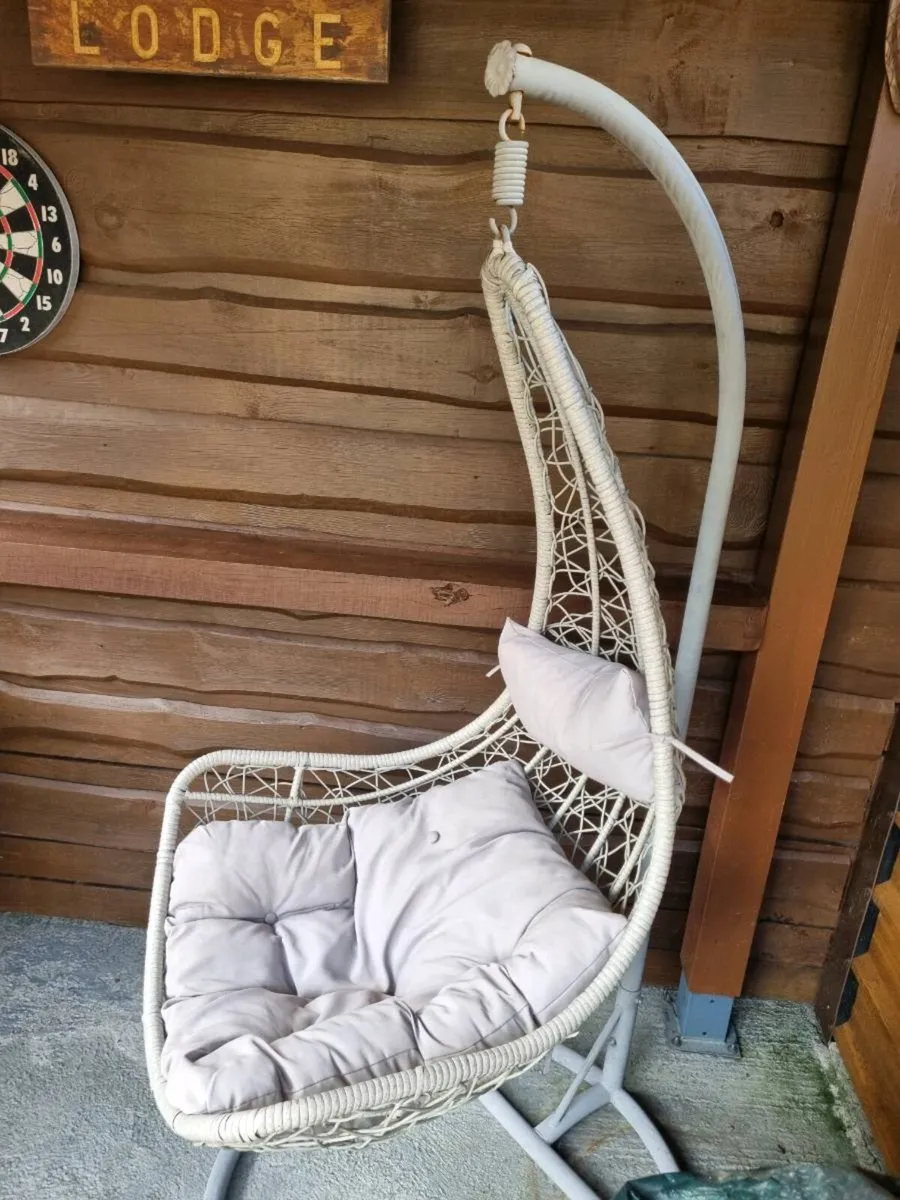 Swing chair - Image 4