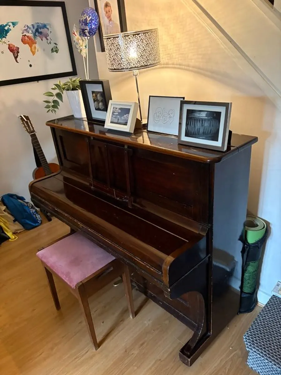 Free Piano for Collection - Image 3