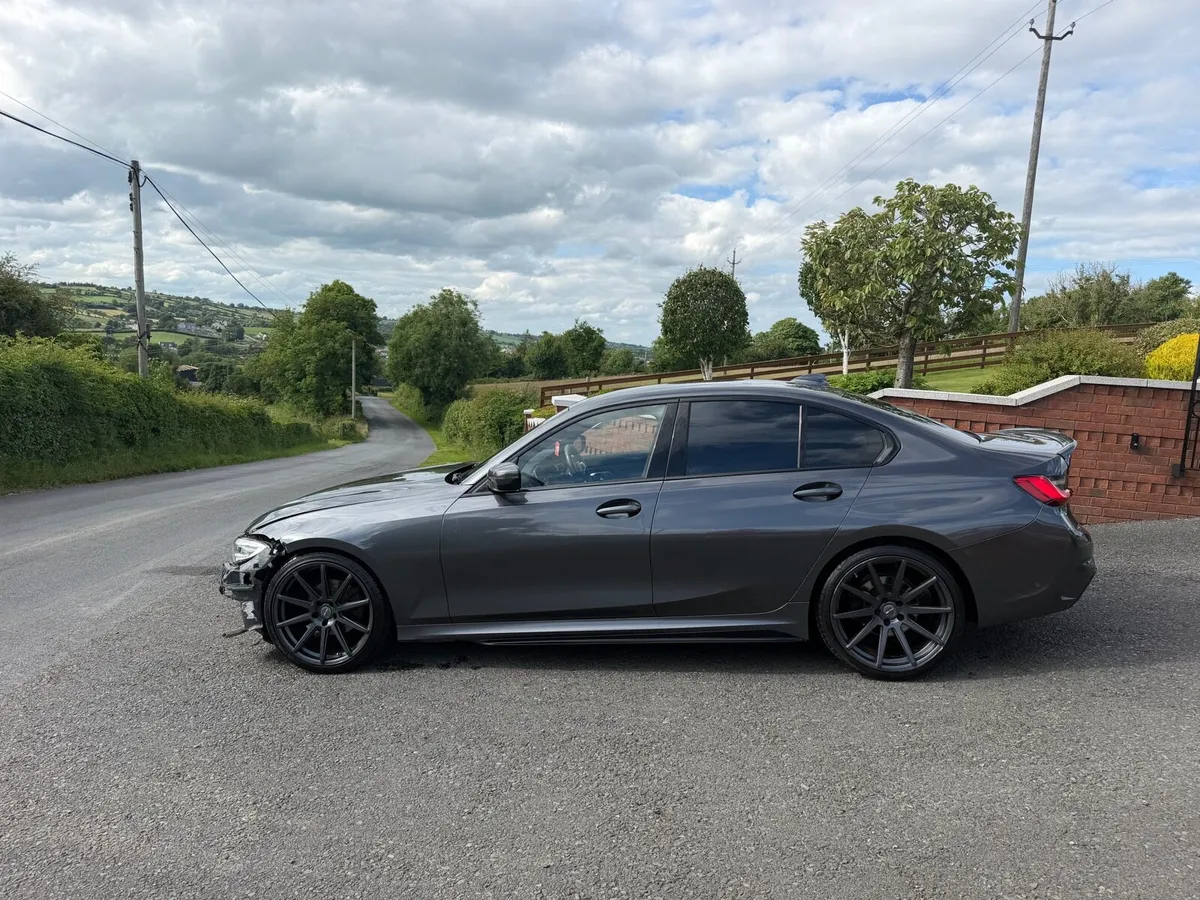 2019 bmw 320d - Image 3