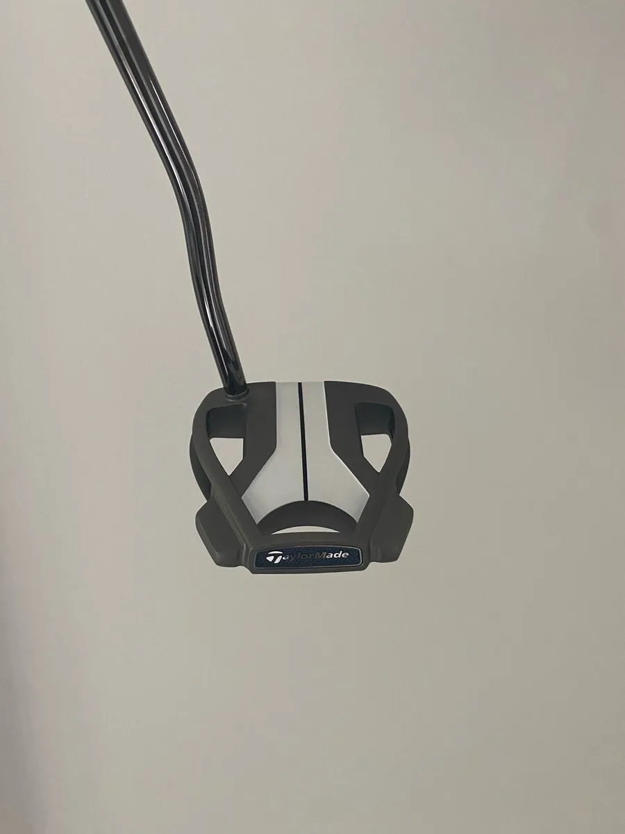 As New Taylormade Spider Tour X DB 34” - Image 1