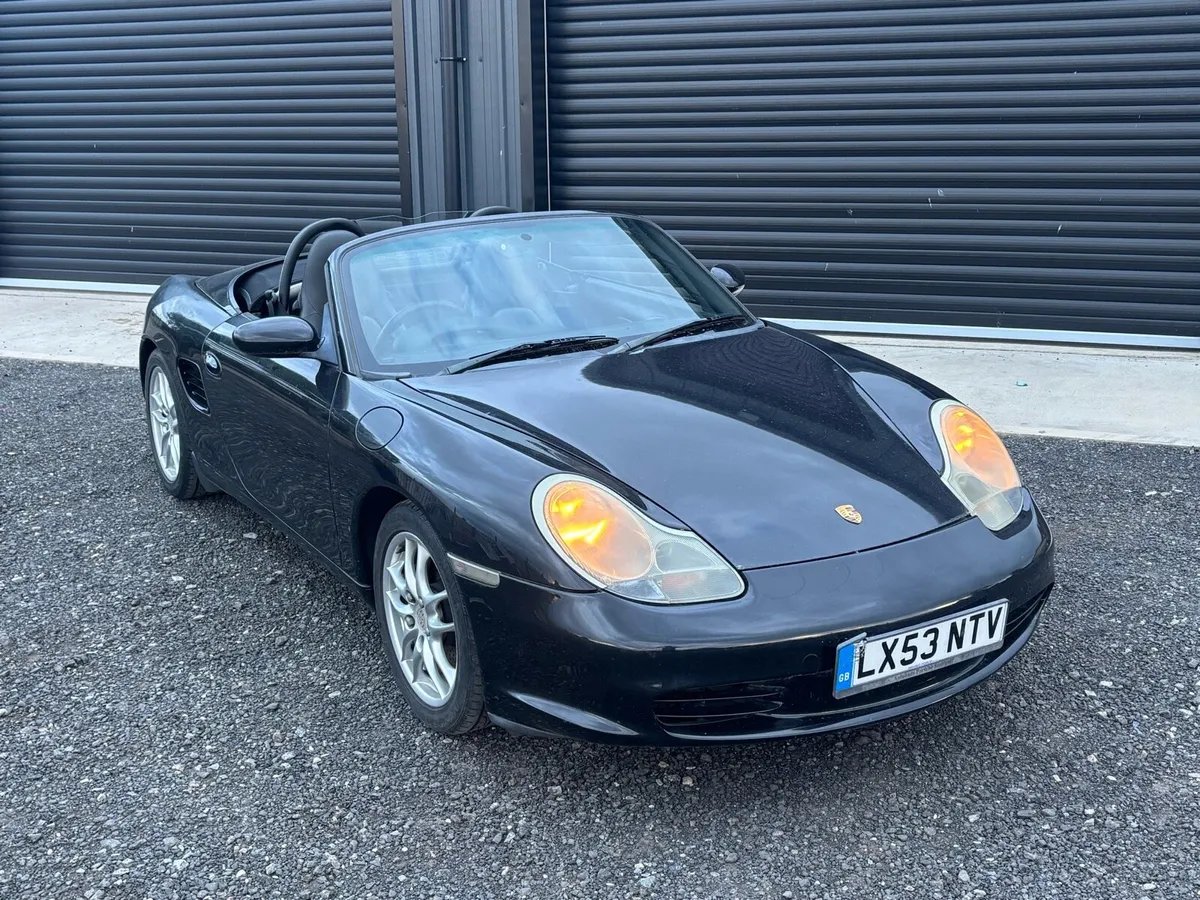 2003 Porsche Boxster 2.7 Manual - Image 2