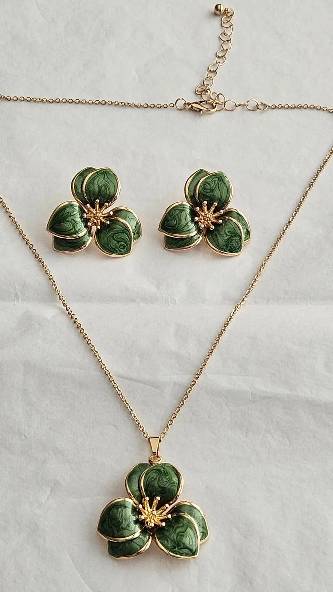 Necklace and Earrings - Image 2
