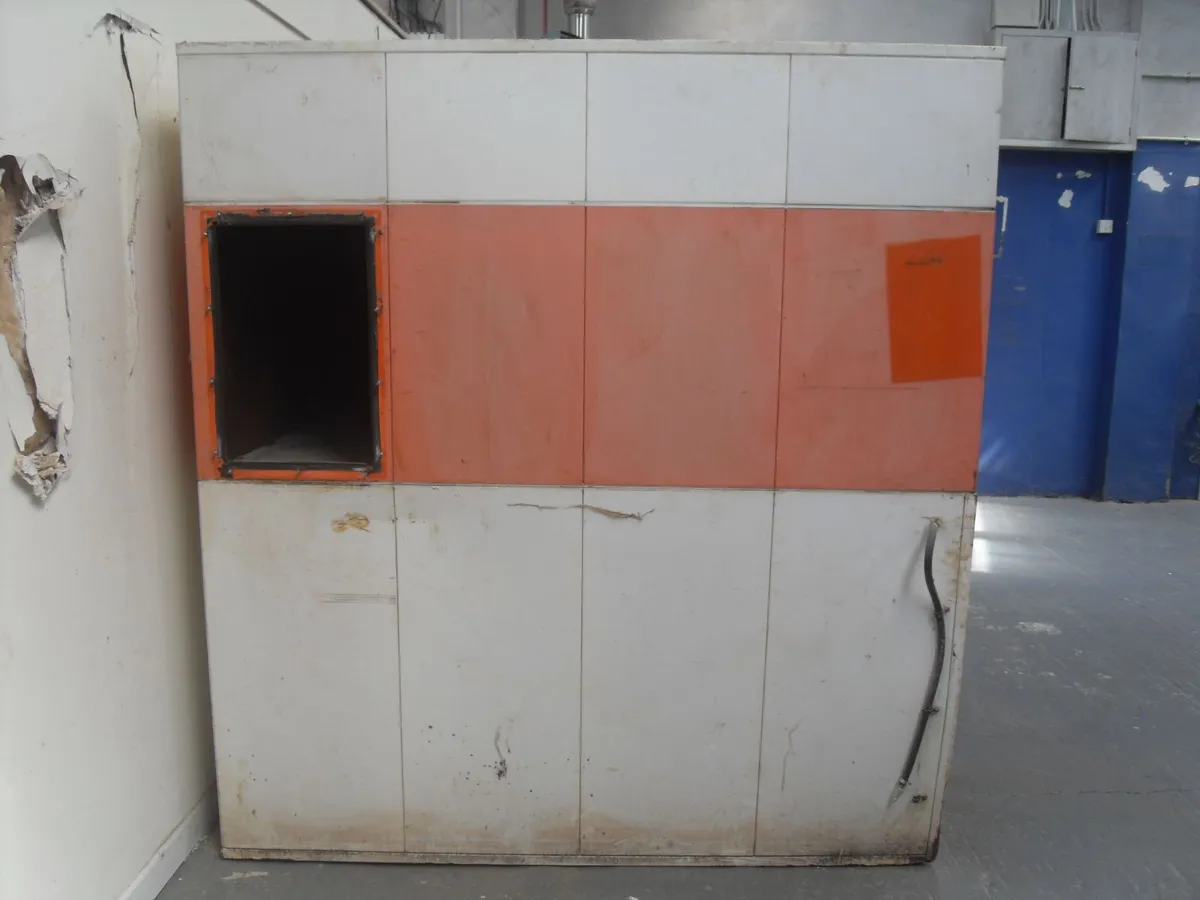 DUST EXTRACTOR - Image 2