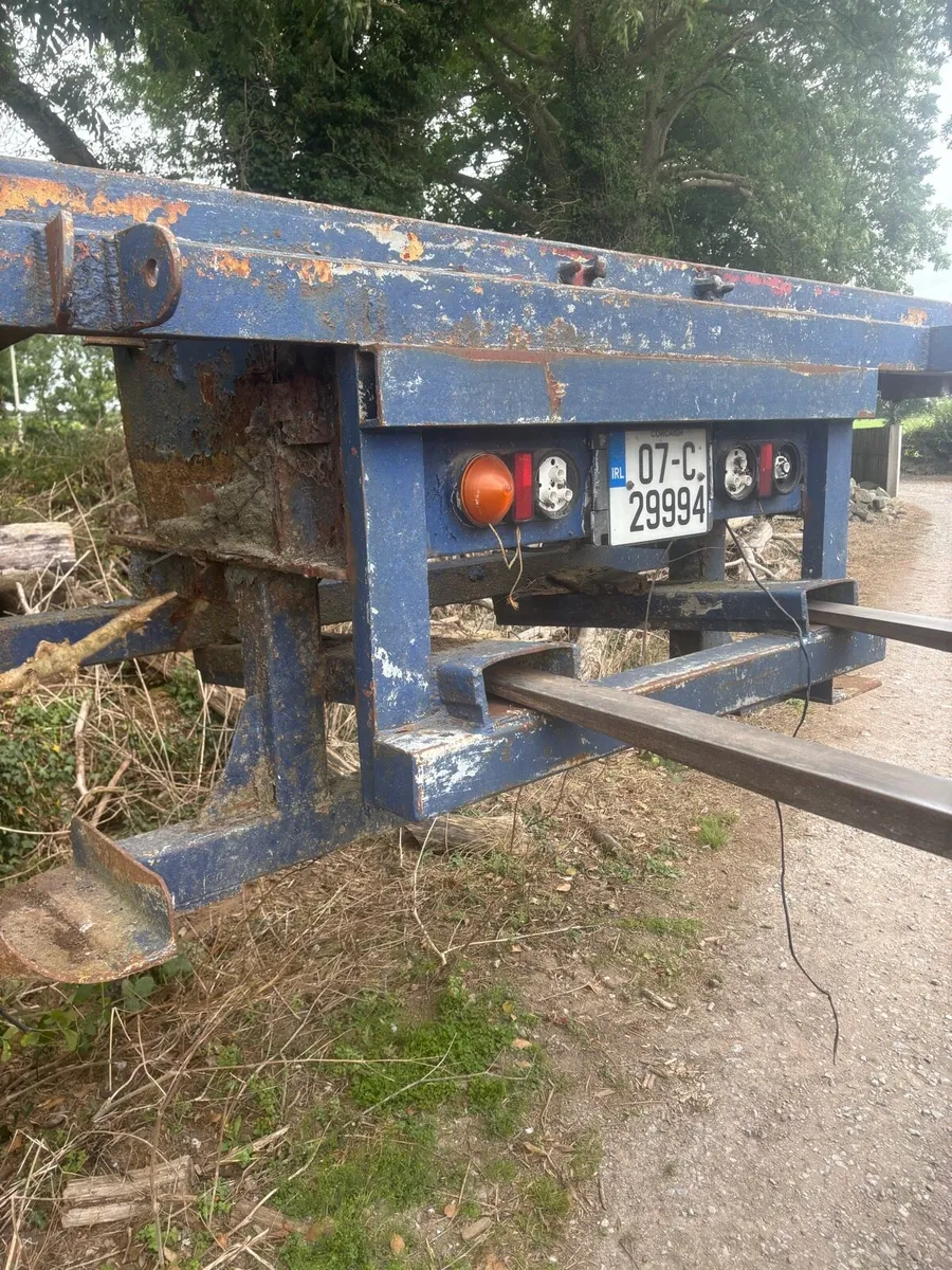 Moffett brackets - Image 1