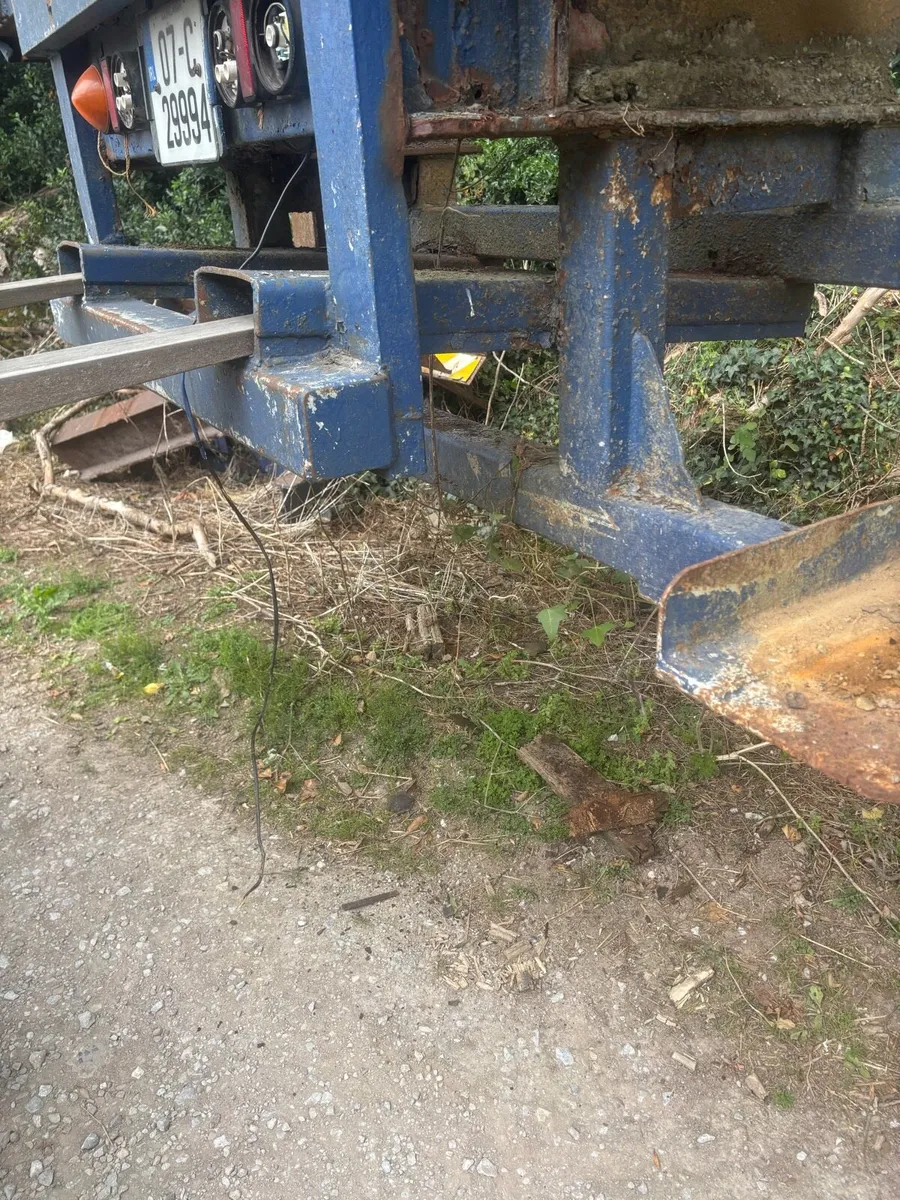 Moffett brackets - Image 3