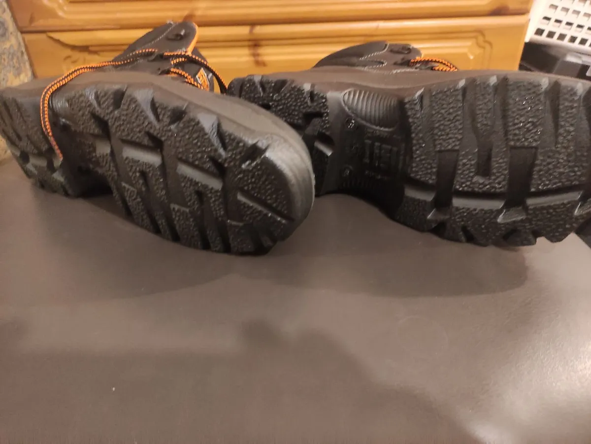 No Risk - Work Boots - Size 12 - Image 3
