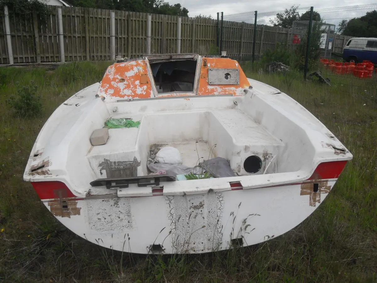 BOAT(FREE) to first person who can take it - Image 3