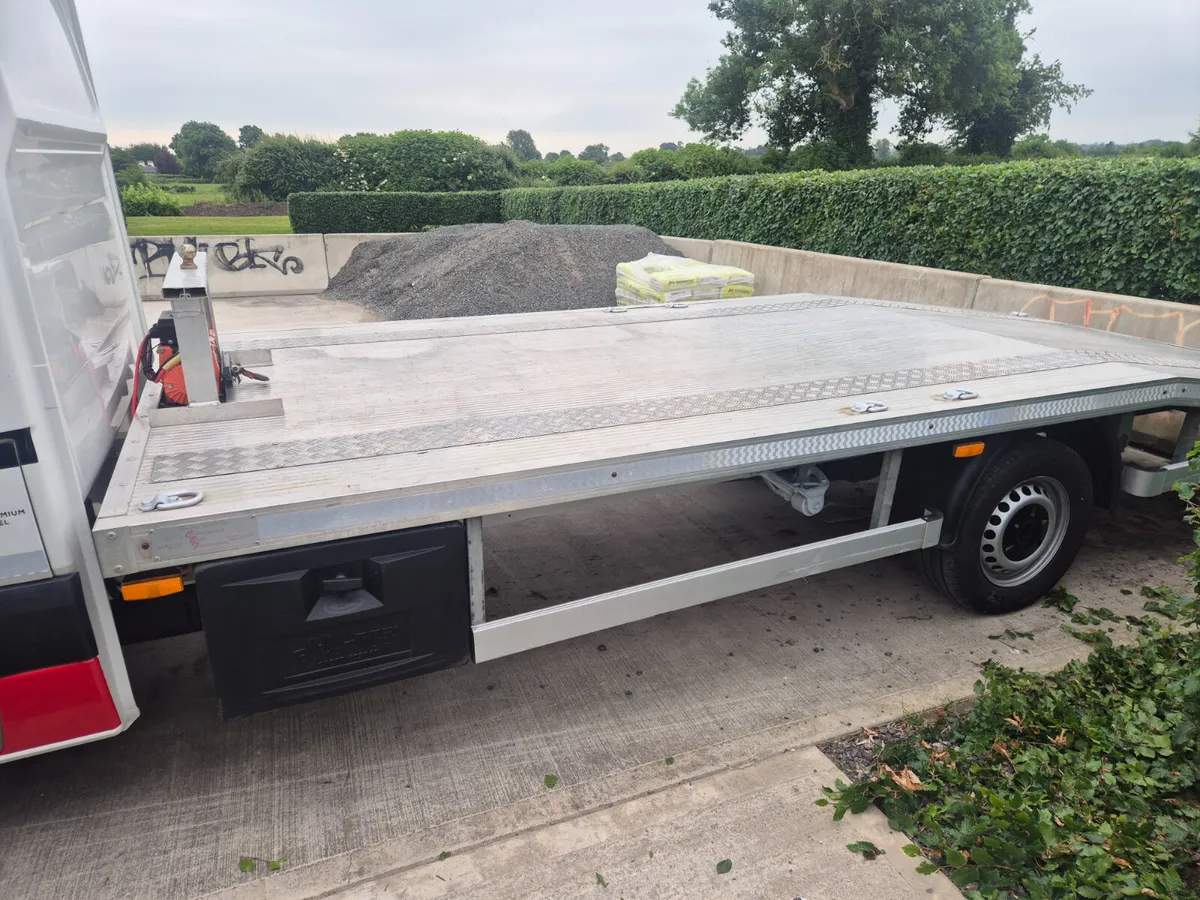 Volkswagen Crafter 2015 - Image 2