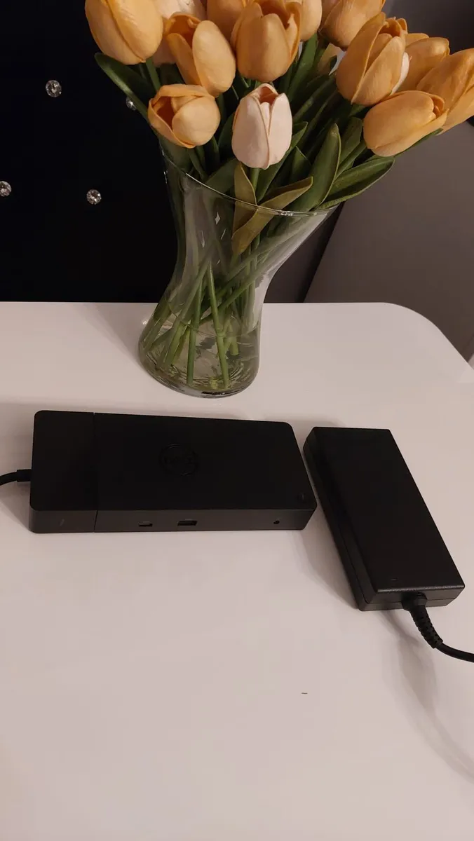 Dell WD19S Docking Station with 180W Power Adapter - Image 2