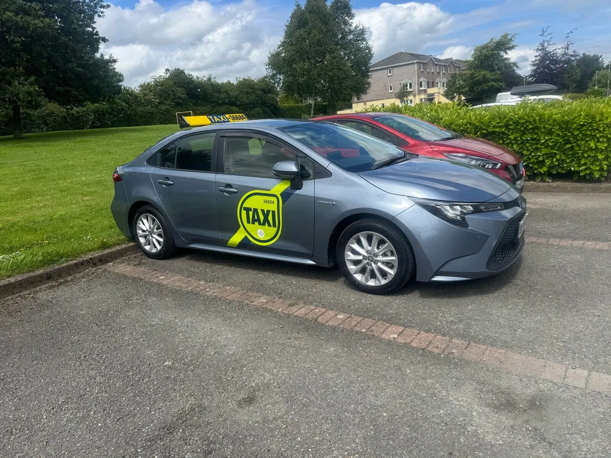 Taxi with School Run Available - Image 2