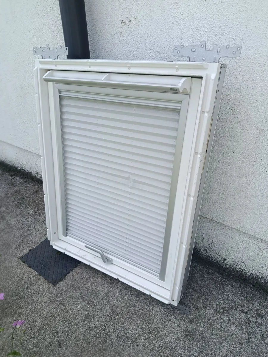 Velux window - Image 1