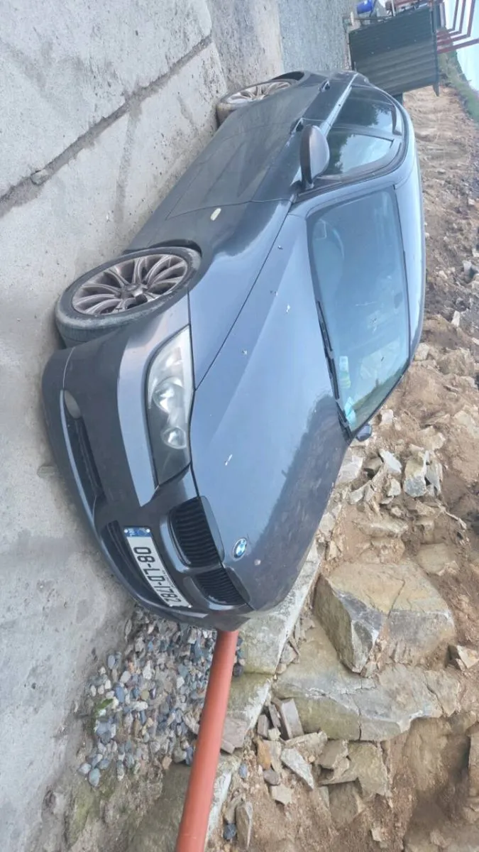 BMW 320 d - Image 1