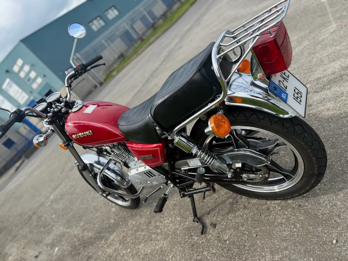 Suzuki GN 125 in Mint Condition - Image 4