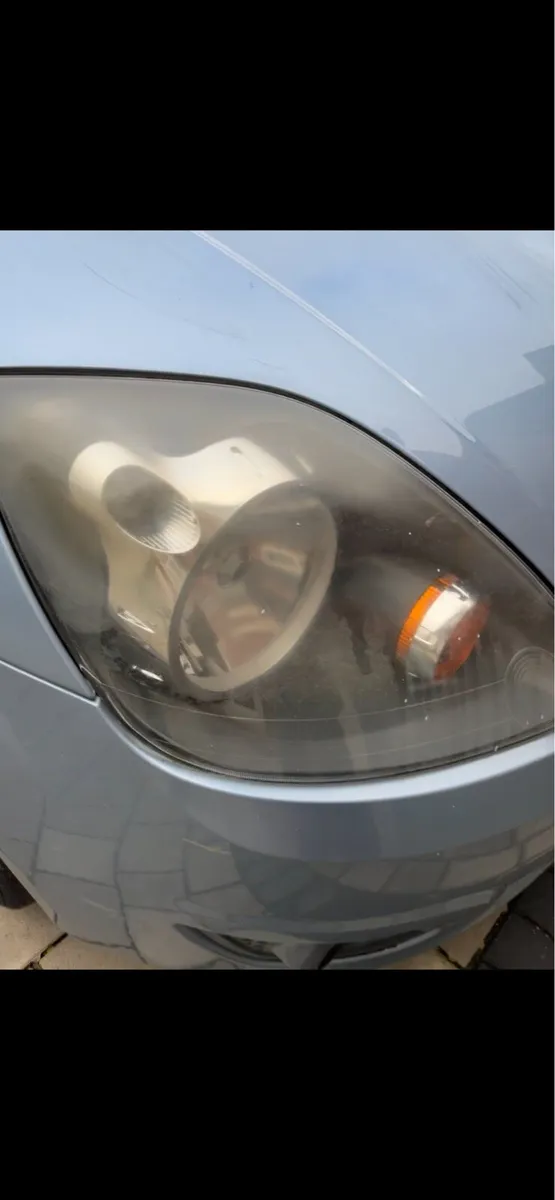 Mobile Headlight restoration - Image 4