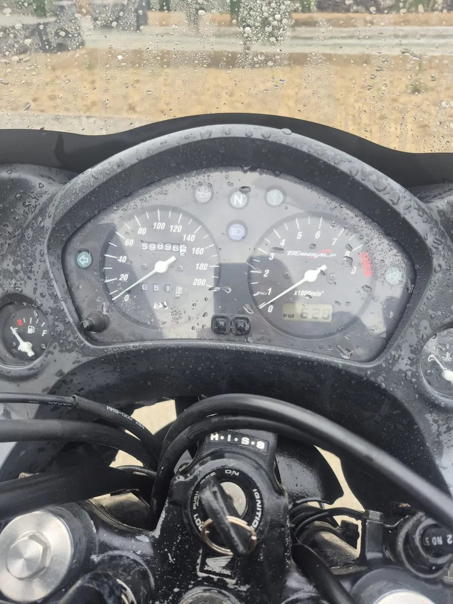 03 Honda Transalp - Image 3