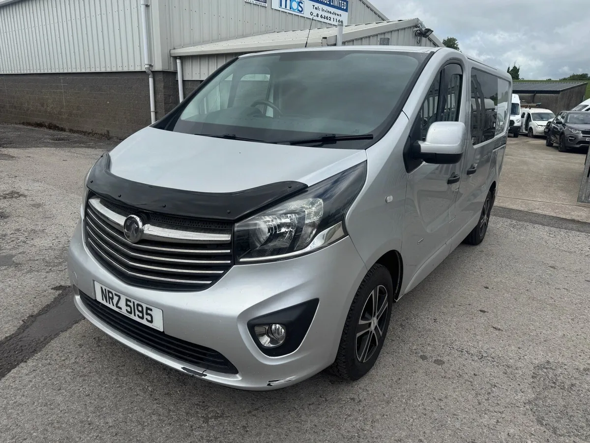 2018 VAUXHALL VIVARO SPORT FACTORY CREW VAN - Image 1