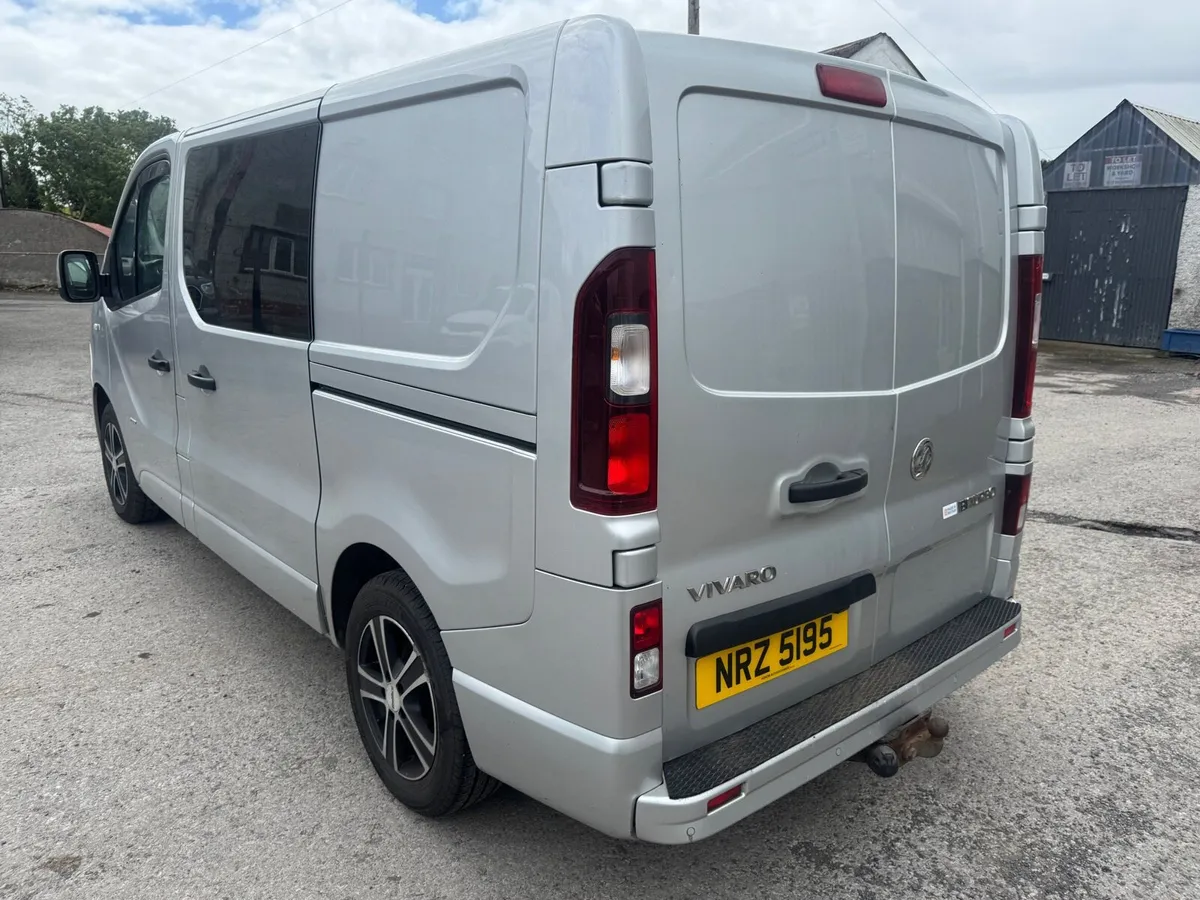 2018 VAUXHALL VIVARO SPORT FACTORY CREW VAN - Image 4