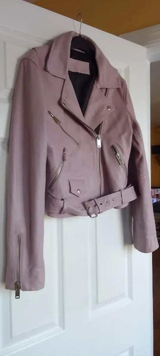 L ADIES Bolongaro  Soft Leather Jacket size 10/12
