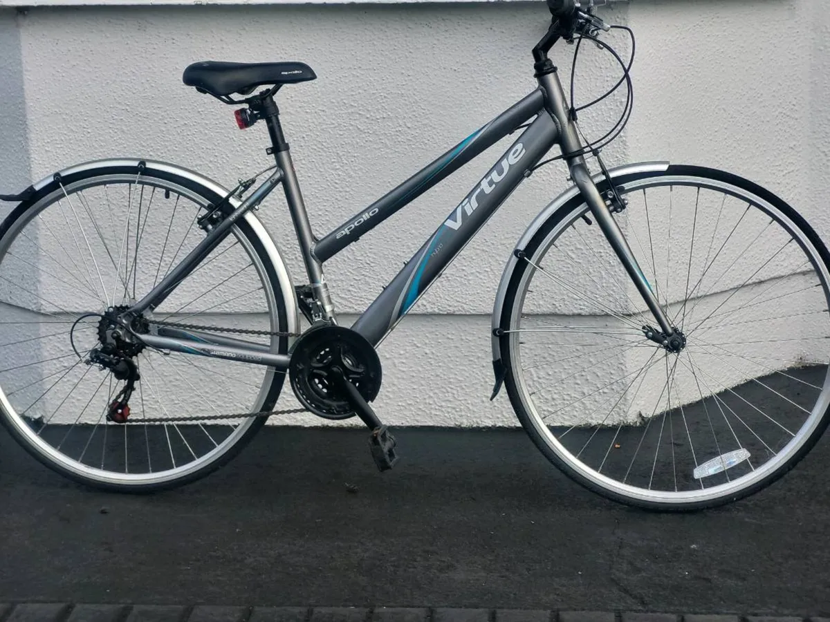 LADIES HYBRID BIKE AS NEW CONDITION  NO OFFERS - Image 1