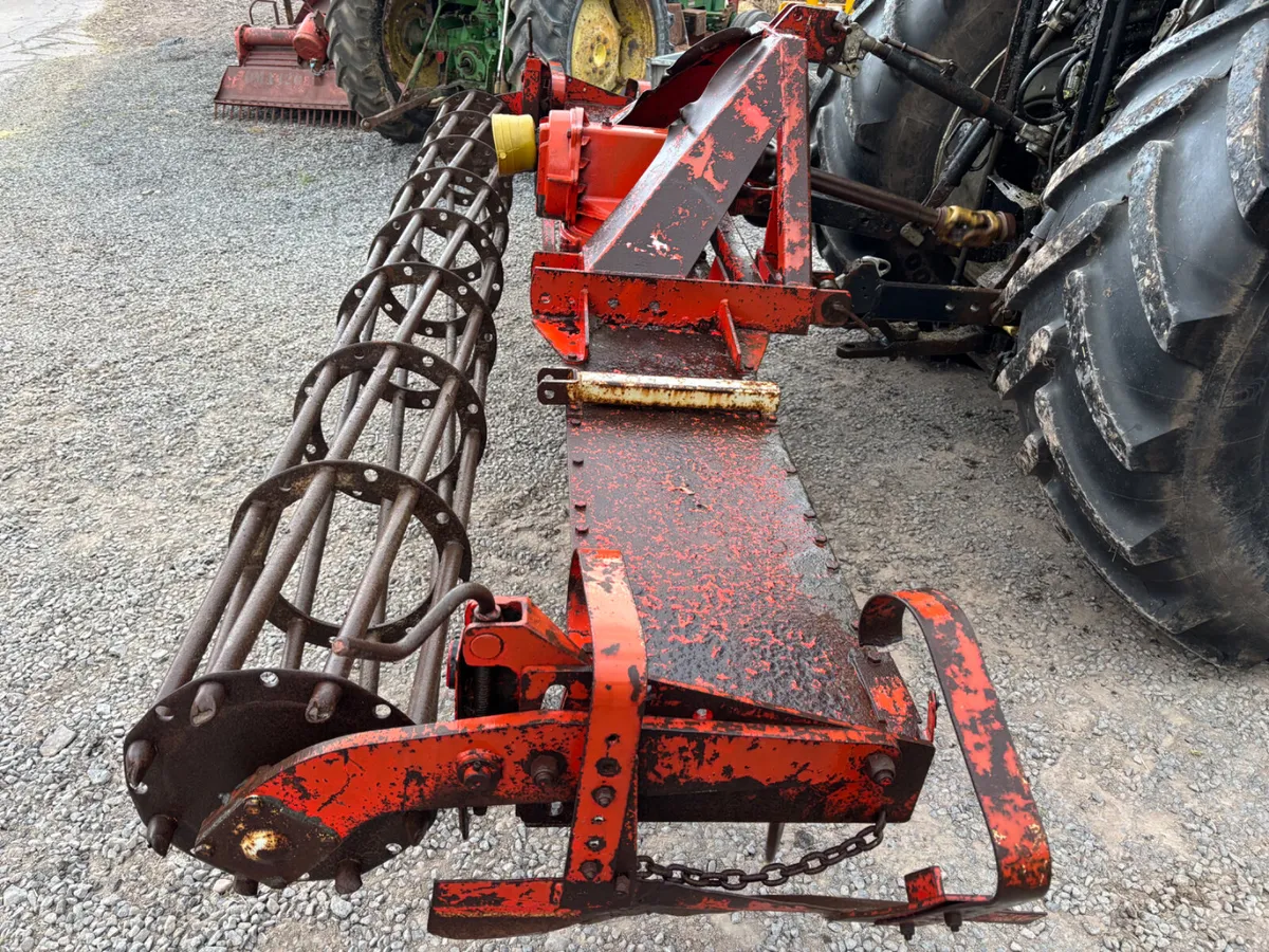 Kuhn 4 metre power Harrow - Image 2
