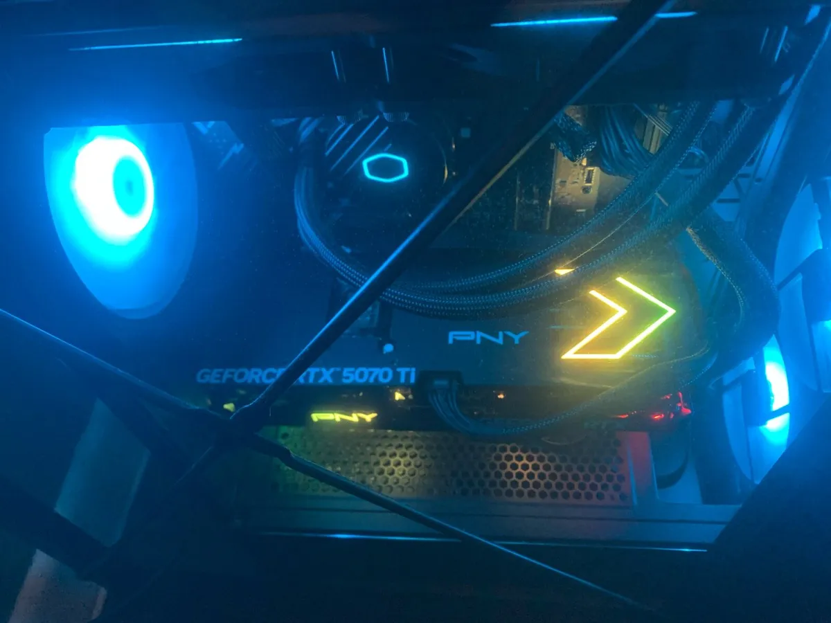 5070ti gaming pc and 4k oled monitor - Image 3