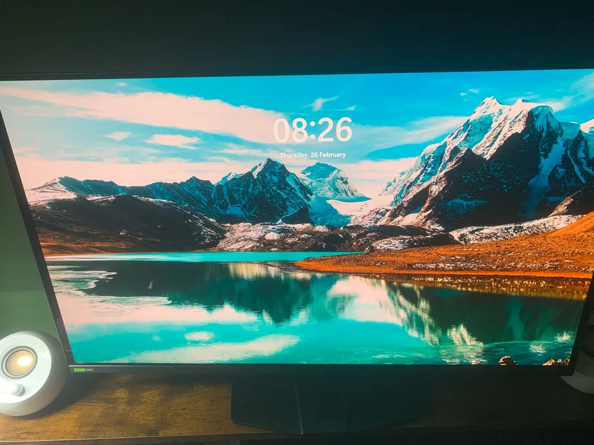 5070ti gaming pc and 4k oled monitor - Image 4