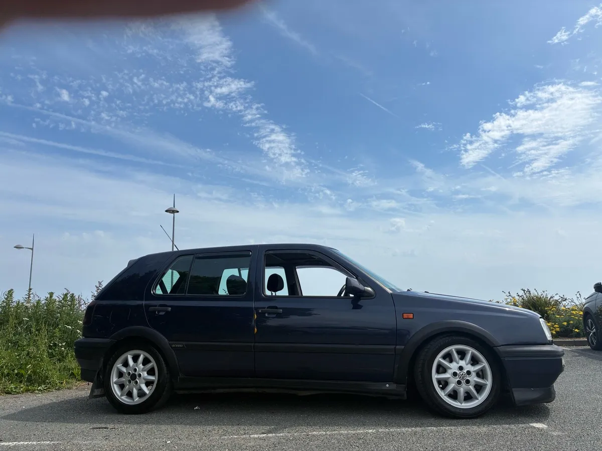 92 GOLF VR6 - Image 4